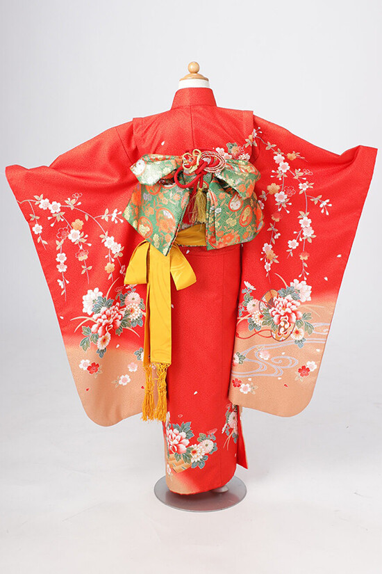 AFJ7-3の衣装画像2