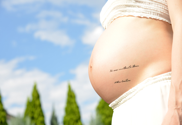 絹屋衣裳総本店（フォトスタジオ　フェリチタ）