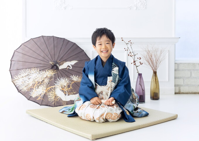 【半額フェア開催中】七五三　和装12カット製本アルバムプラン(お一人写し）