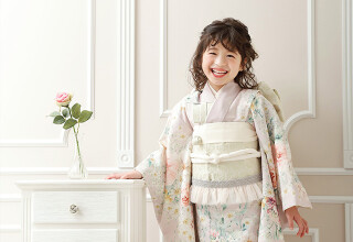 フォトスタジオタートル　桑名店の店舗サムネイル画像