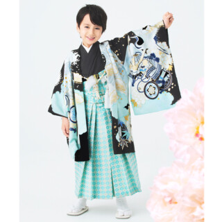 No.9896 七五三 着物 5歳 男の子　羽織袴12点セット「黒地に船・軍配・兜」